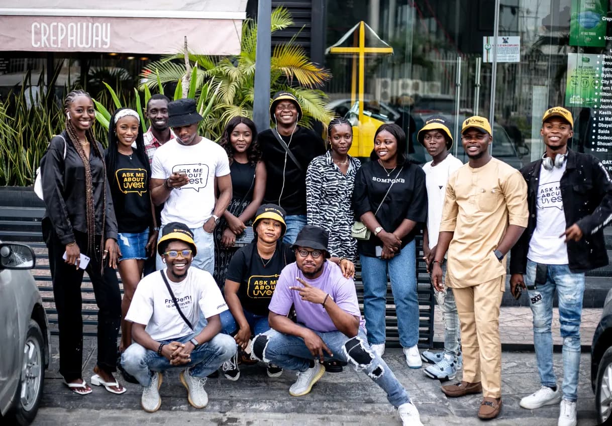 Uvest People